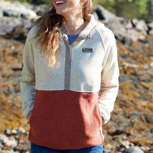 Women's Cream and Red Pullover by L.L. Bean Size XS Reg